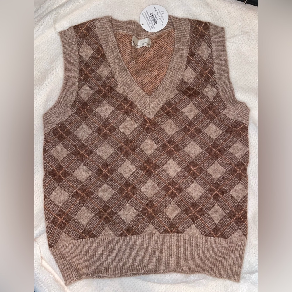 Sweater Vest, Brown, Tan, V Neck
